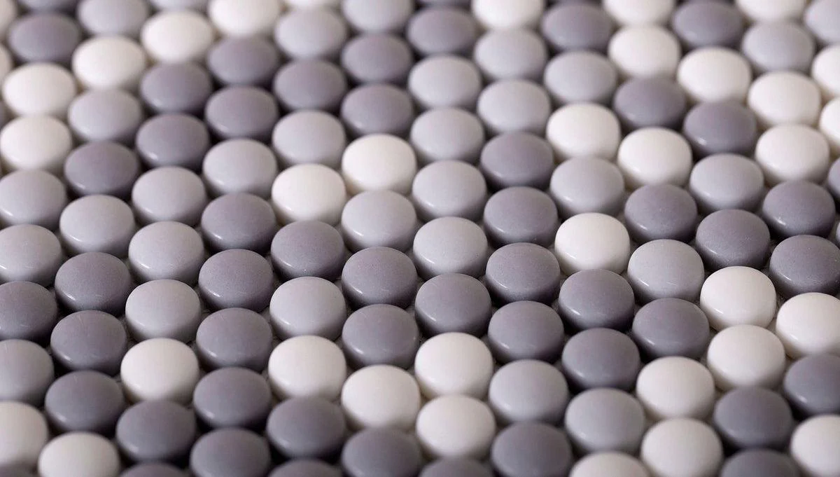 Grey Pearl Penny Recycled Glass Mosaic Tile - Image 10